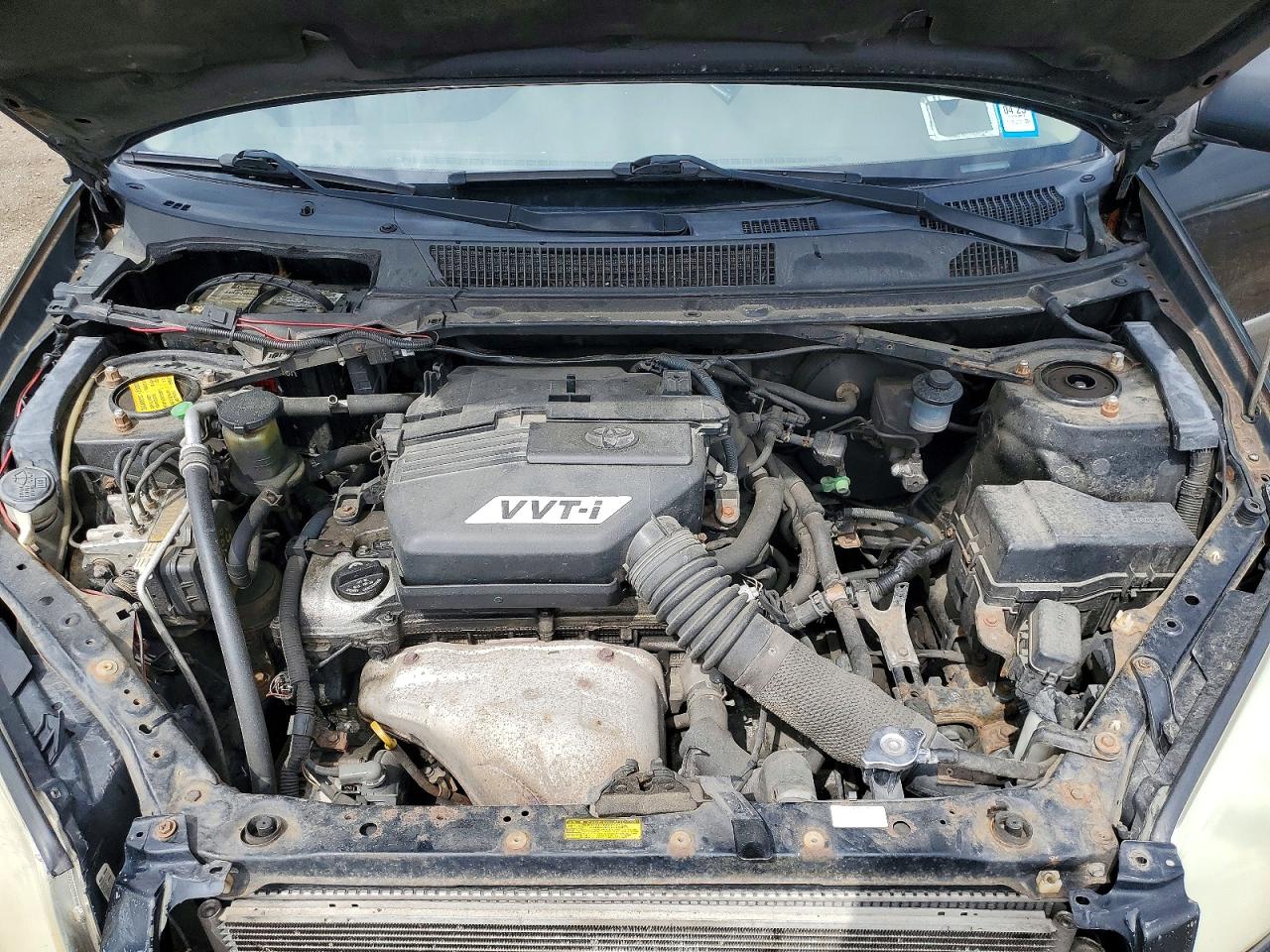 TOYOTA RAV 4 2004 — 13