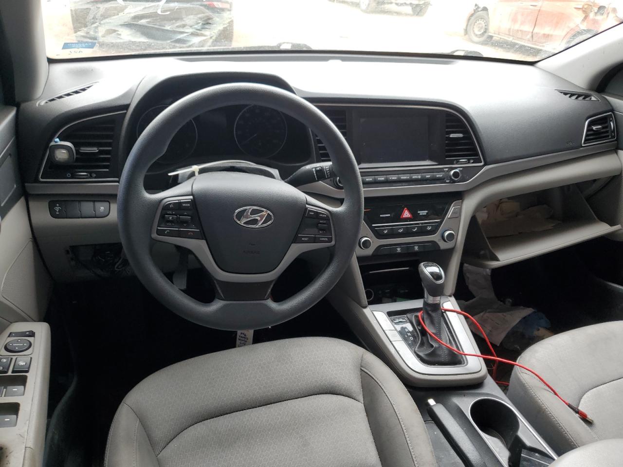 HYUNDAI ELANTRA 2017 — 9