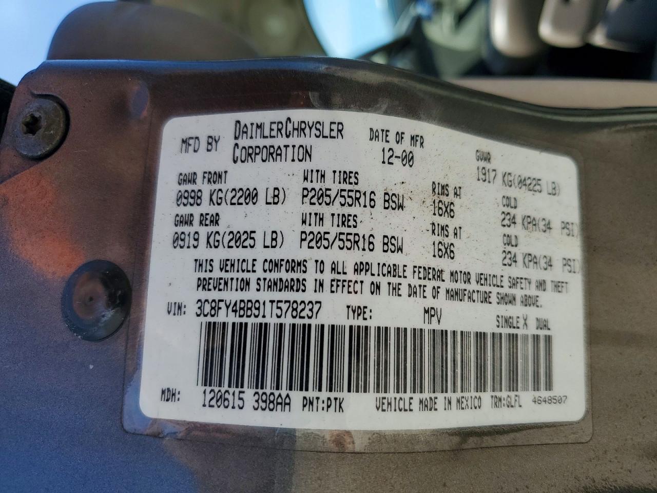 CHRYSLER PT CRUISER 2001 — 13