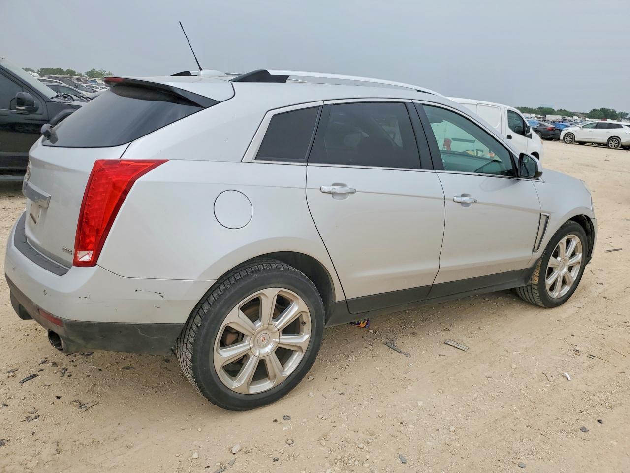 CADILLAC SRX 2015 — 4