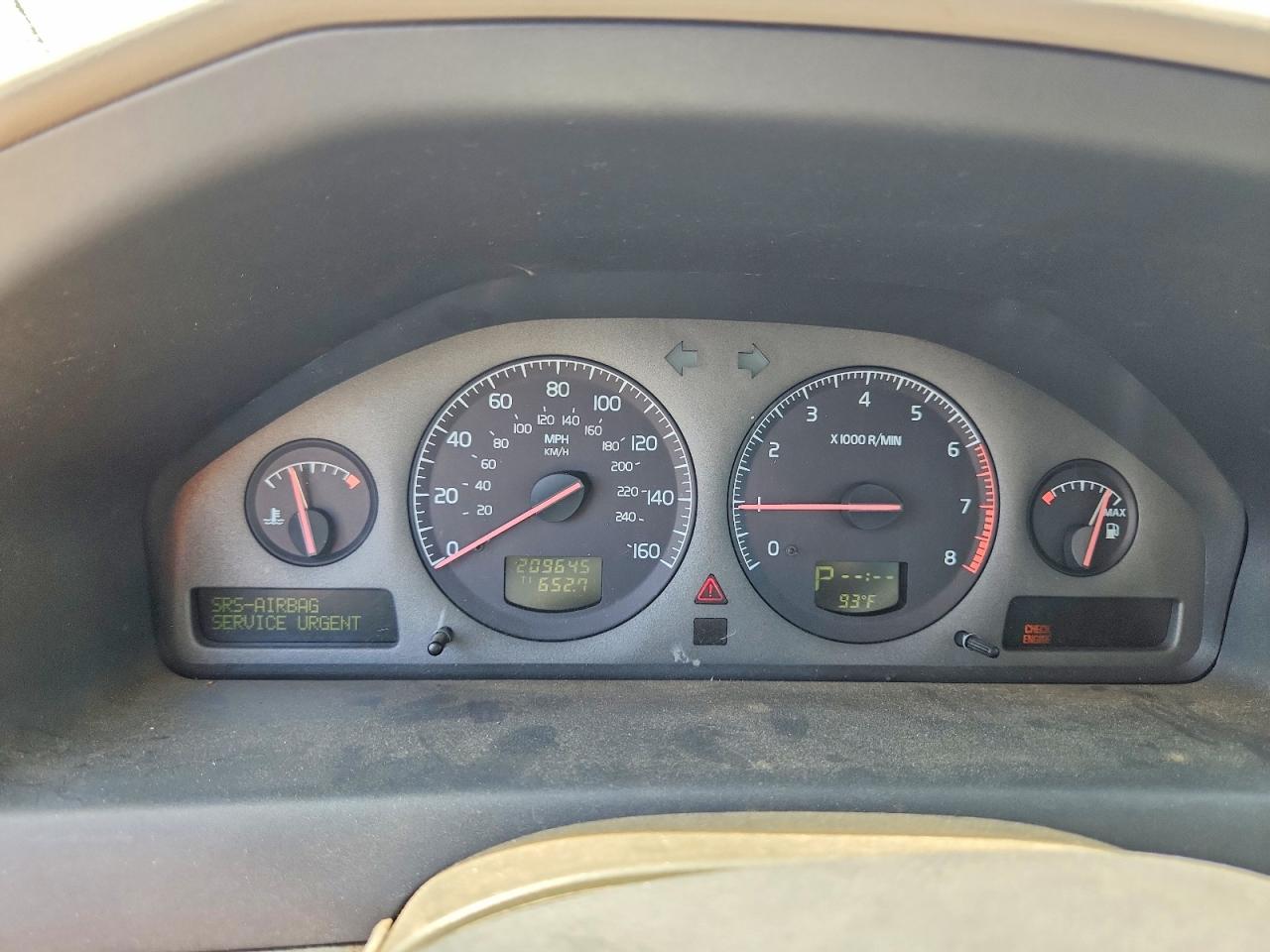 VOLVO XC70 2003 — 10