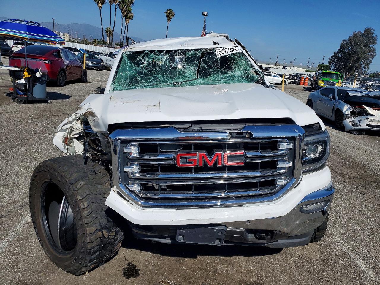 GMC SIERRA 2018 — 6