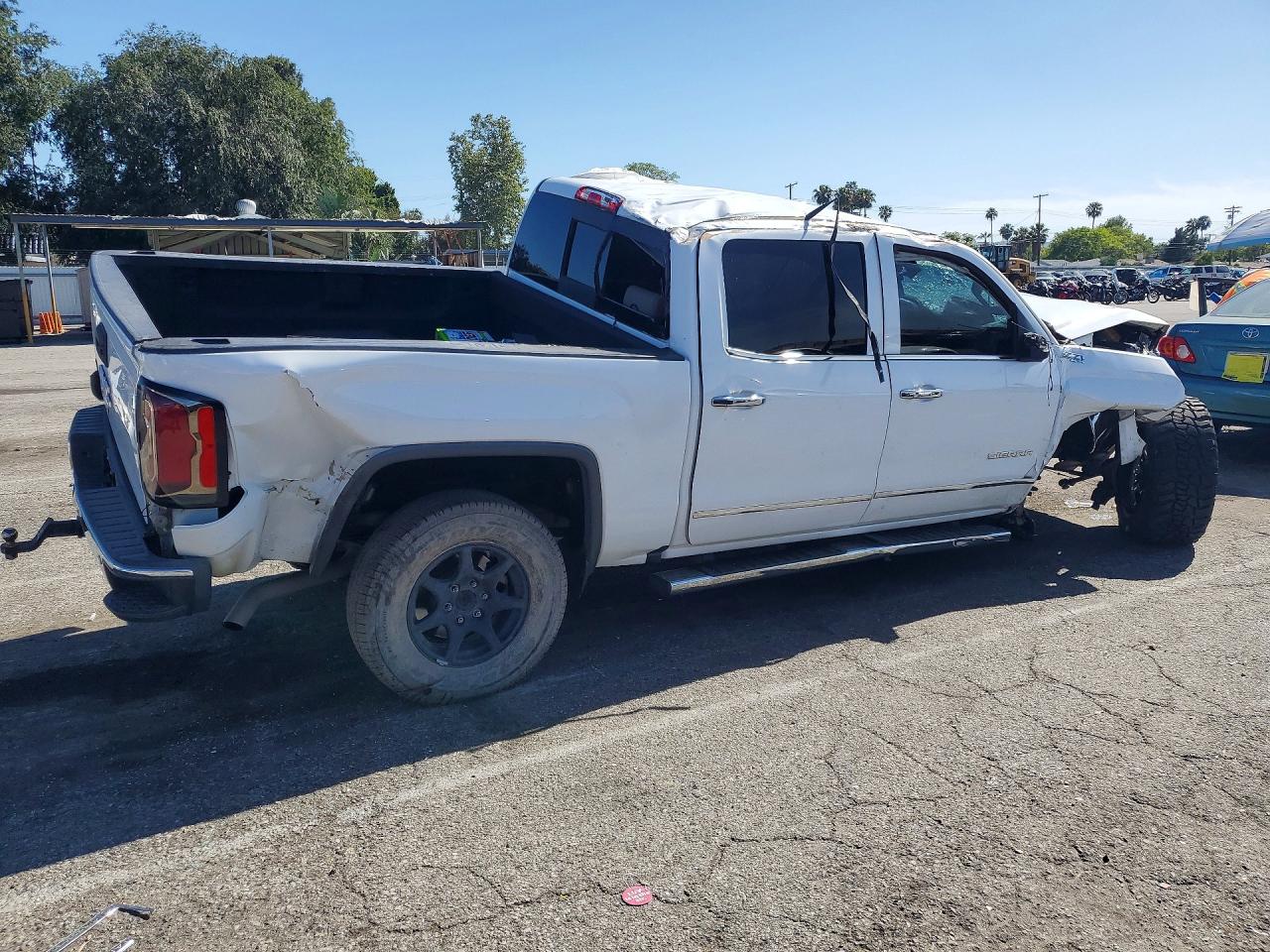 GMC SIERRA 2018 — 4
