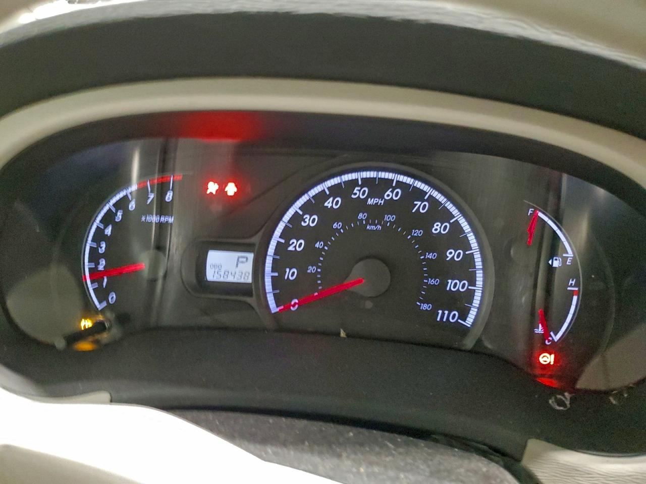 TOYOTA SIENNA 2011 — 10