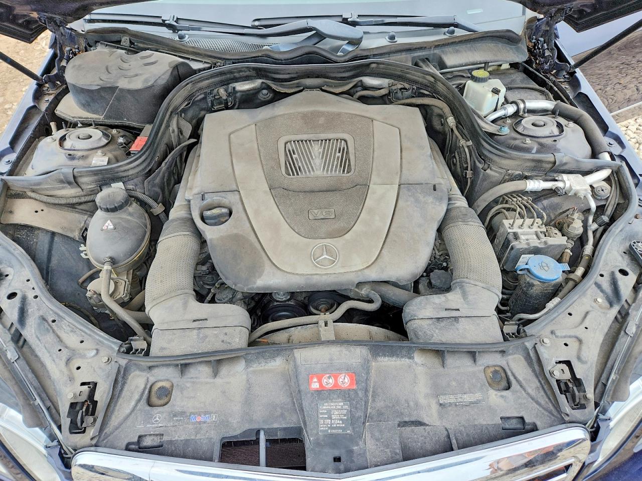 MERCEDES-BENZ E 2011 — 12
