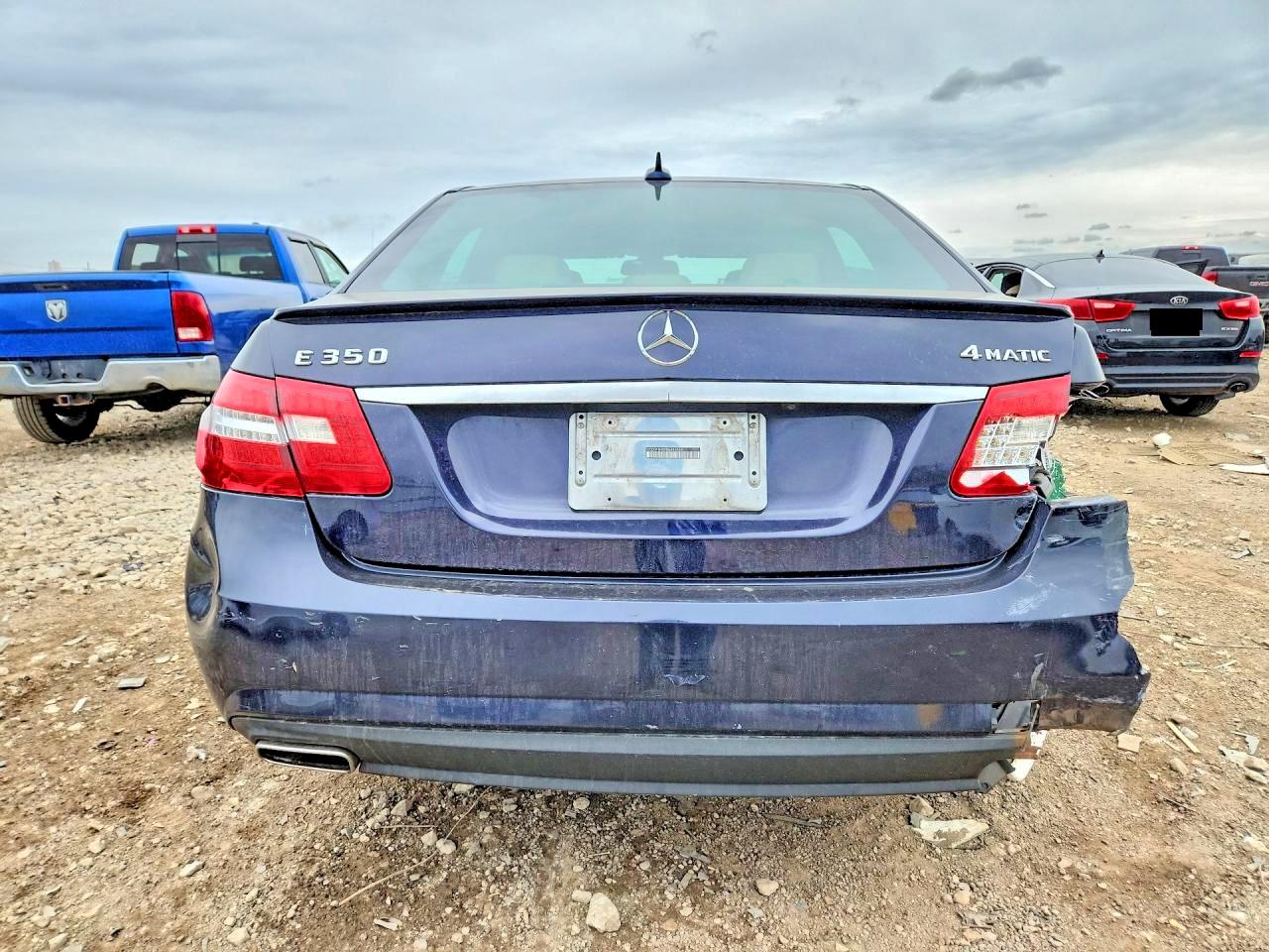 MERCEDES-BENZ E 2011 — 7