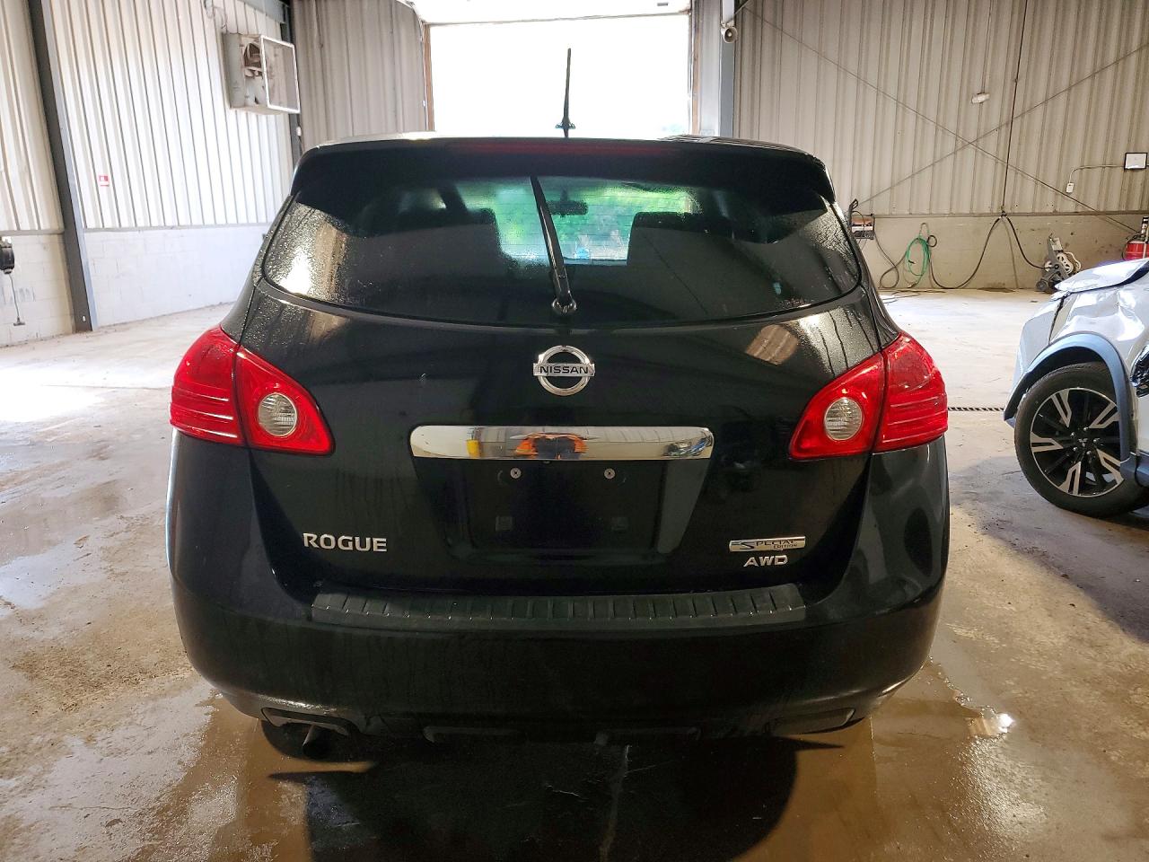 NISSAN ROGUE 2013 — 7