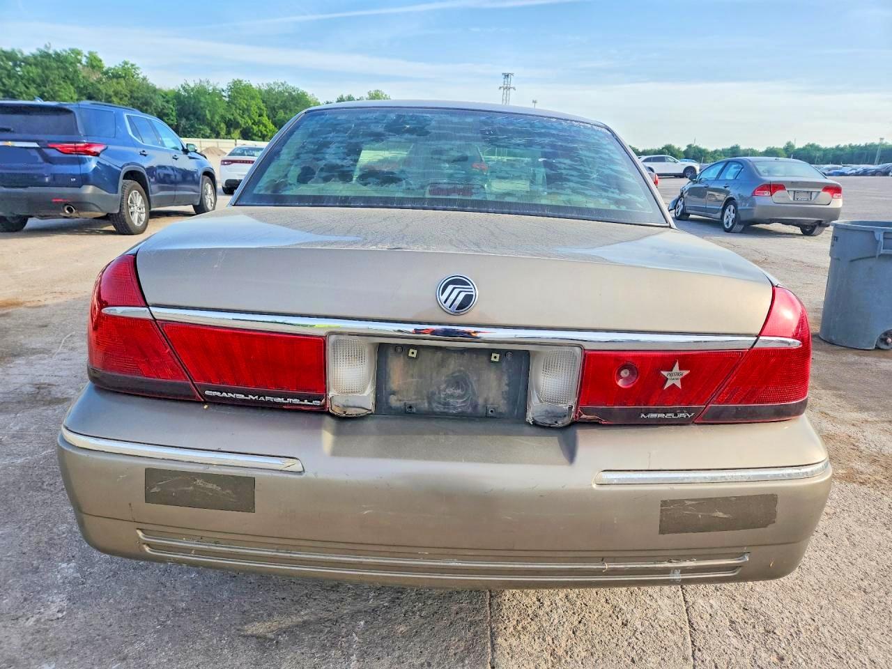 MERCURY GRAND MARQUIS 2002 — 7