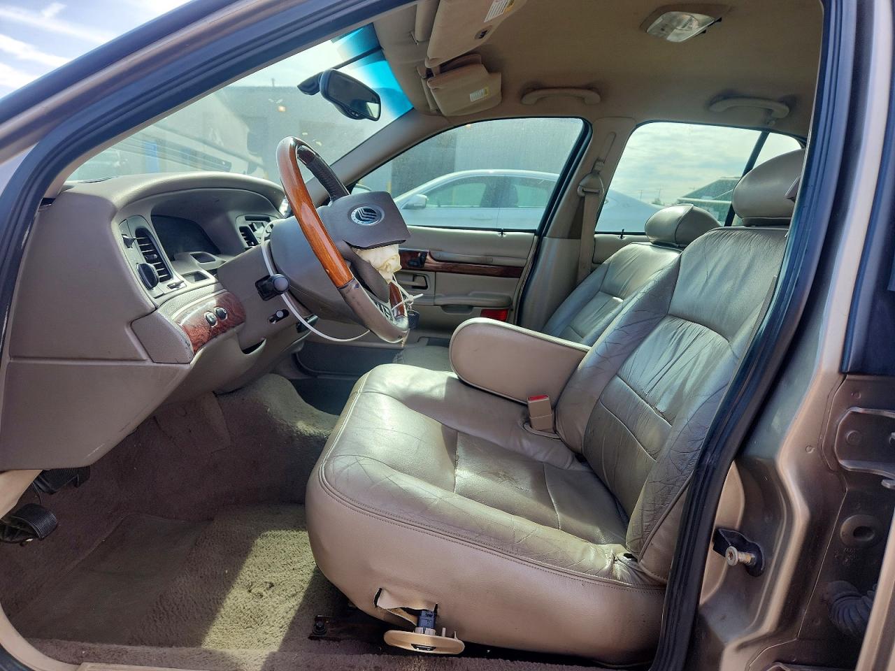MERCURY GRAND MARQUIS 2002 — 8