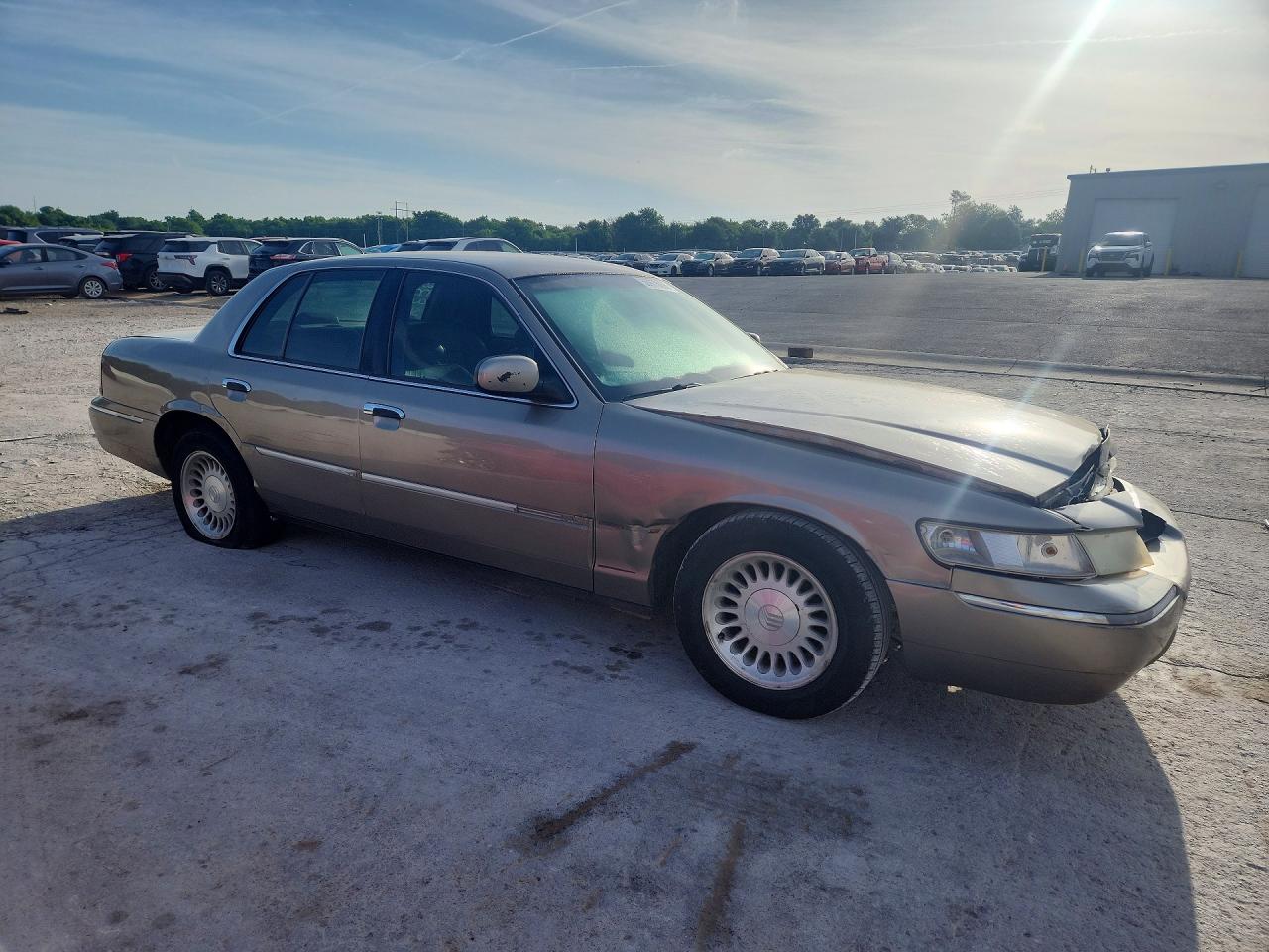 MERCURY GRAND MARQUIS 2002 — 5