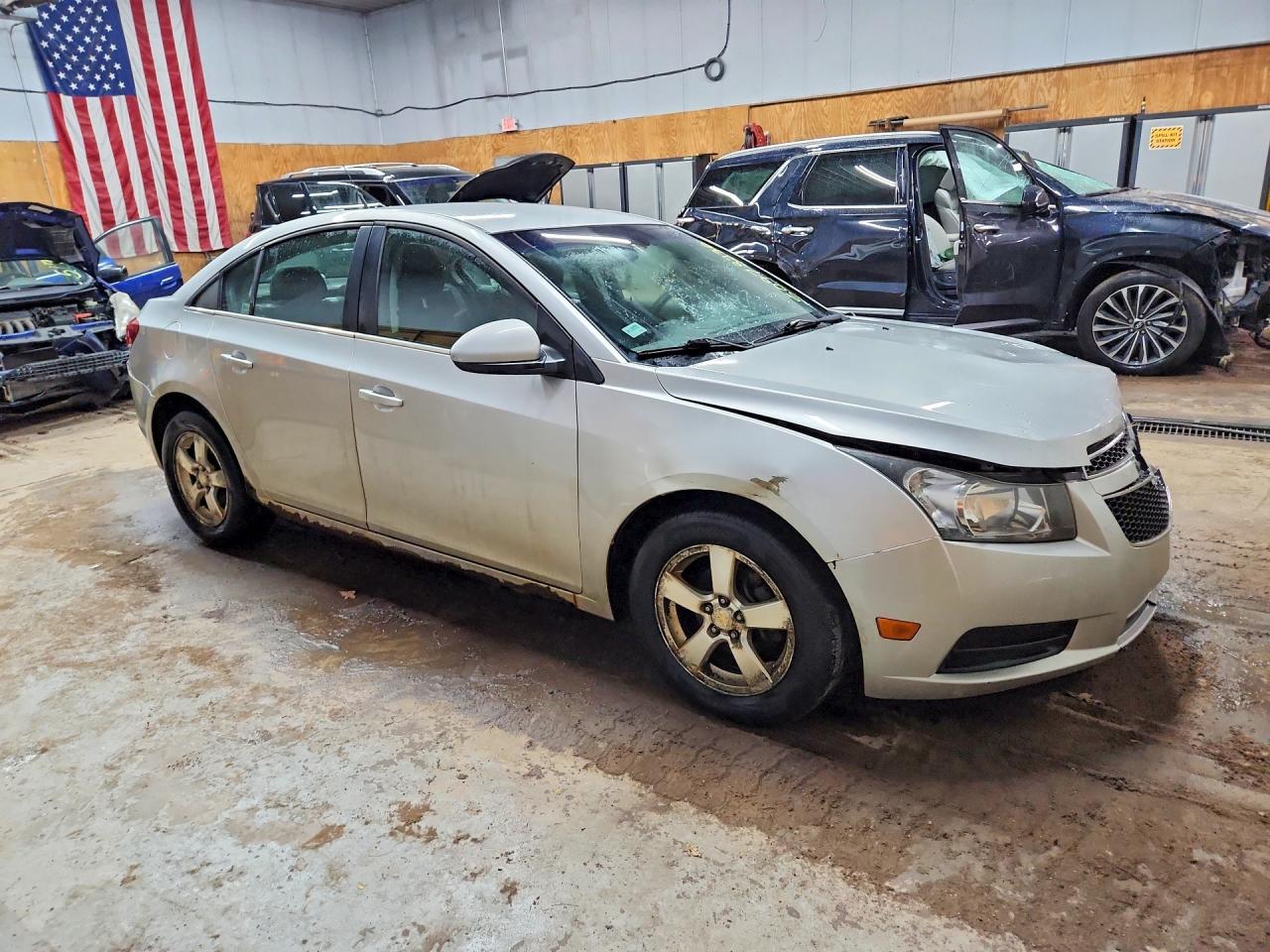 CHEVROLET CRUZE 2011 — 5