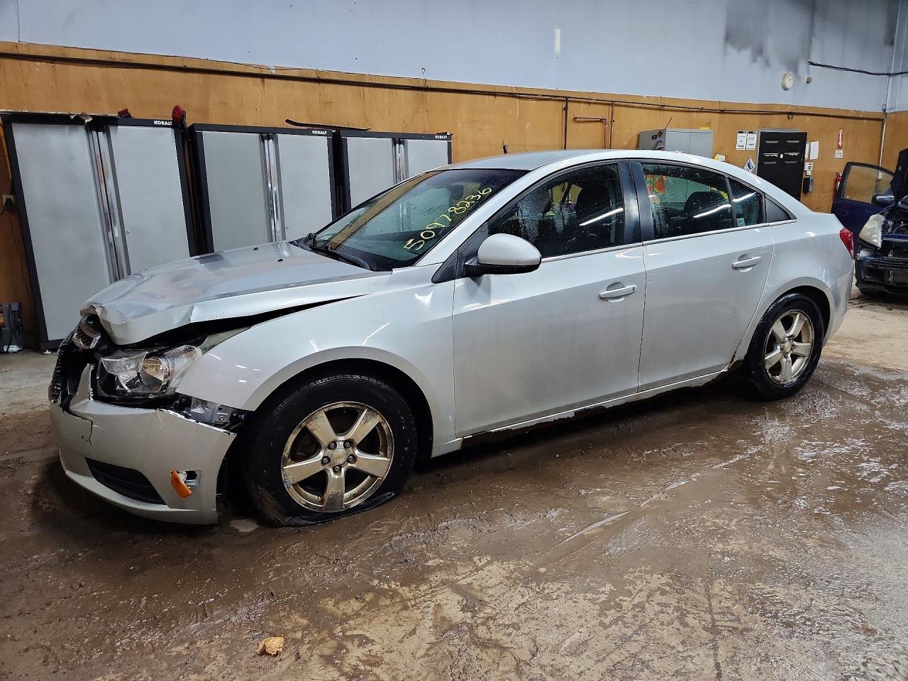 CHEVROLET CRUZE 2011 — 2