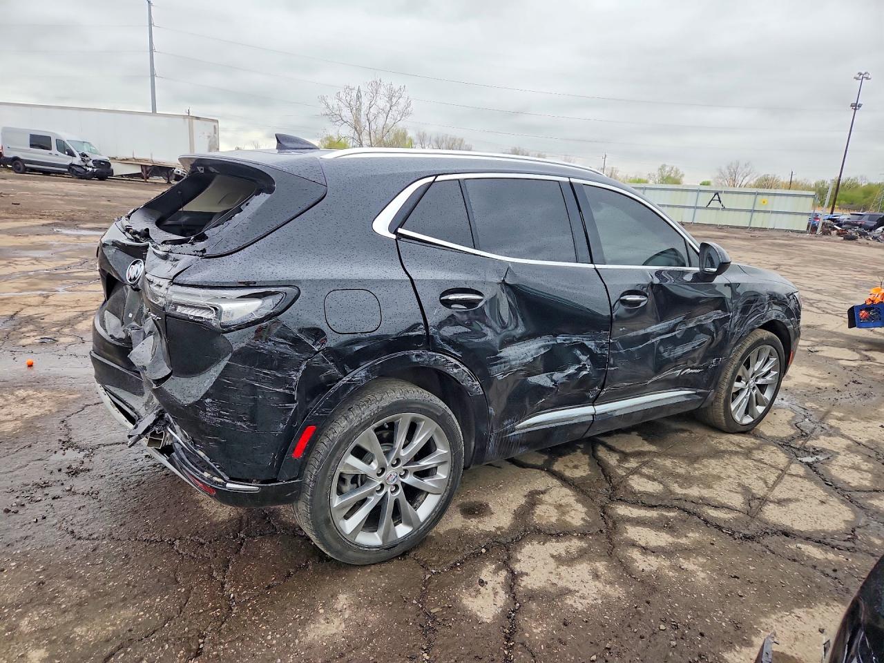 BUICK ENVISION 2023 — 4