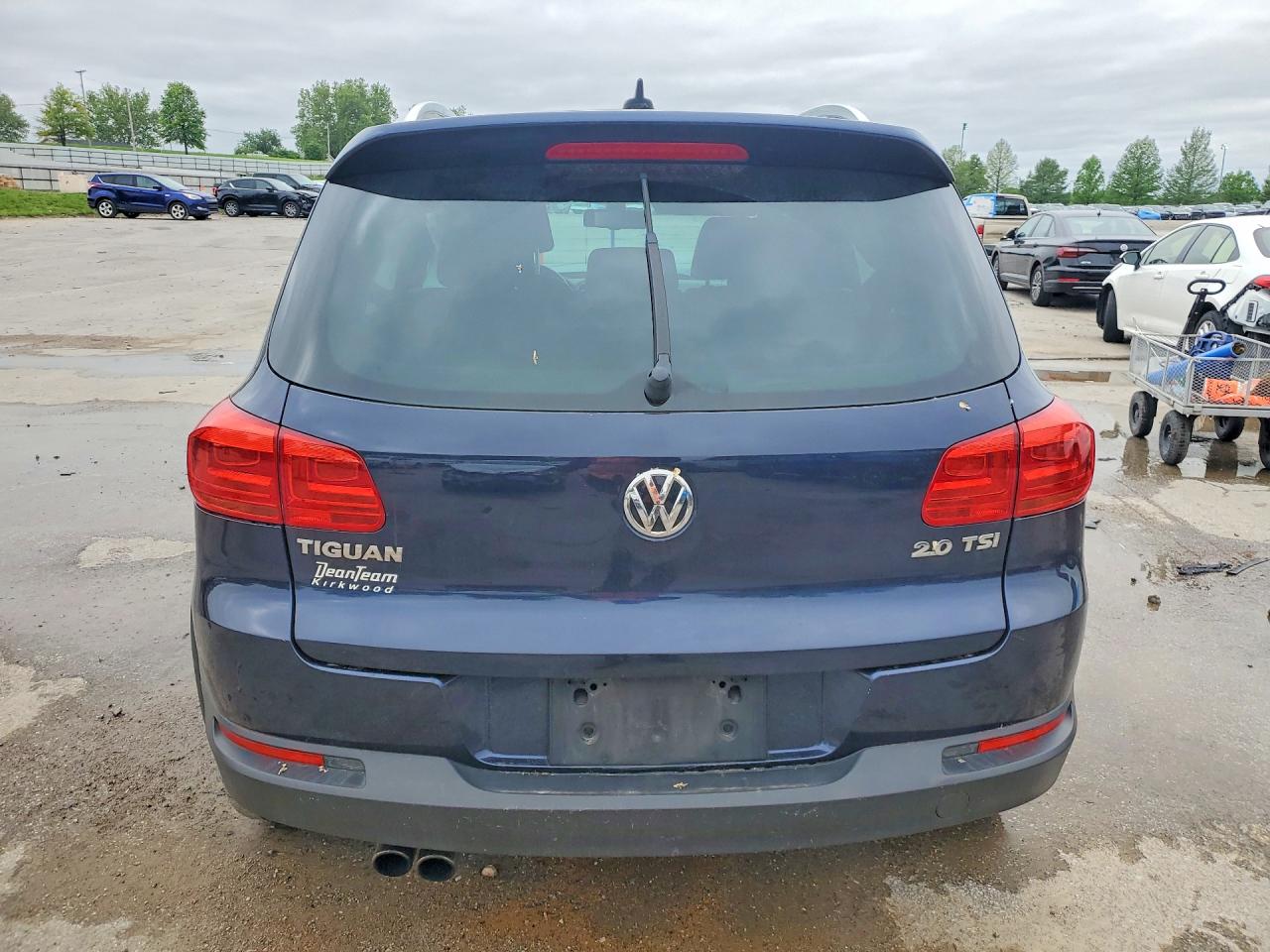 VOLKSWAGEN TIGUAN 2014 — 7