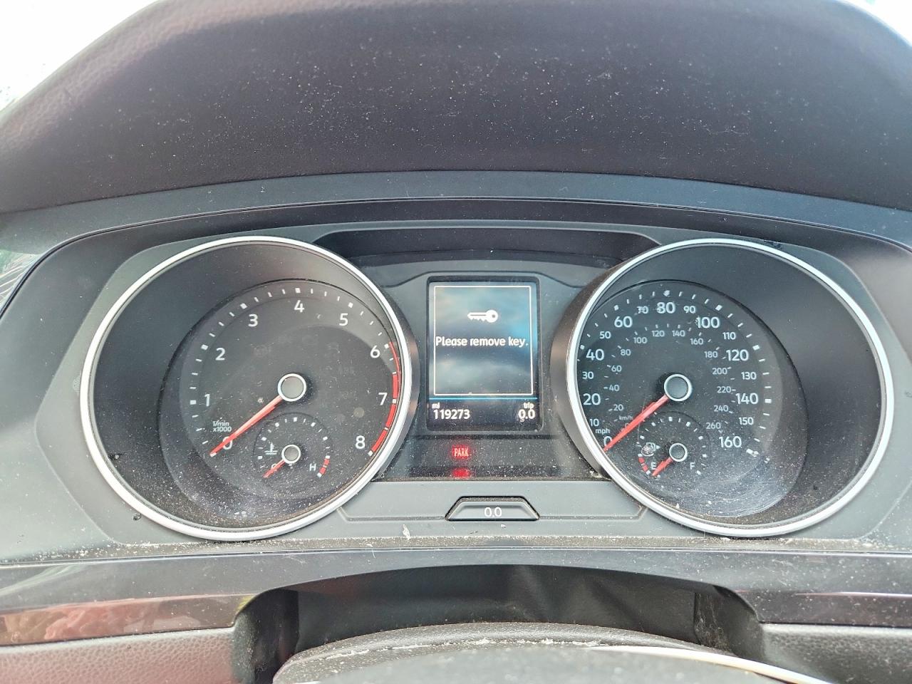 VOLKSWAGEN TIGUAN 2020 — 10