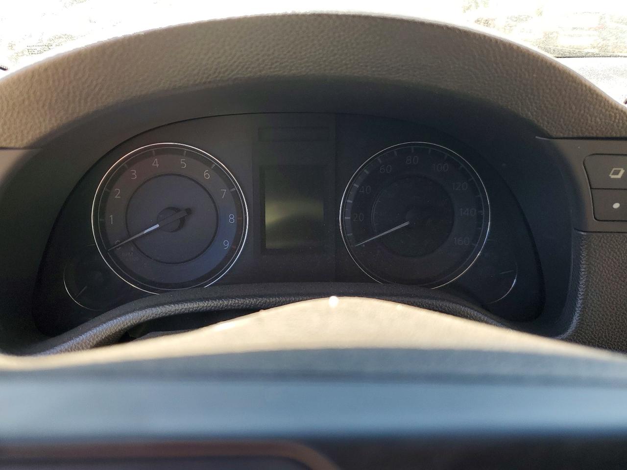 INFINITI G37 COUPE 2012 — 10