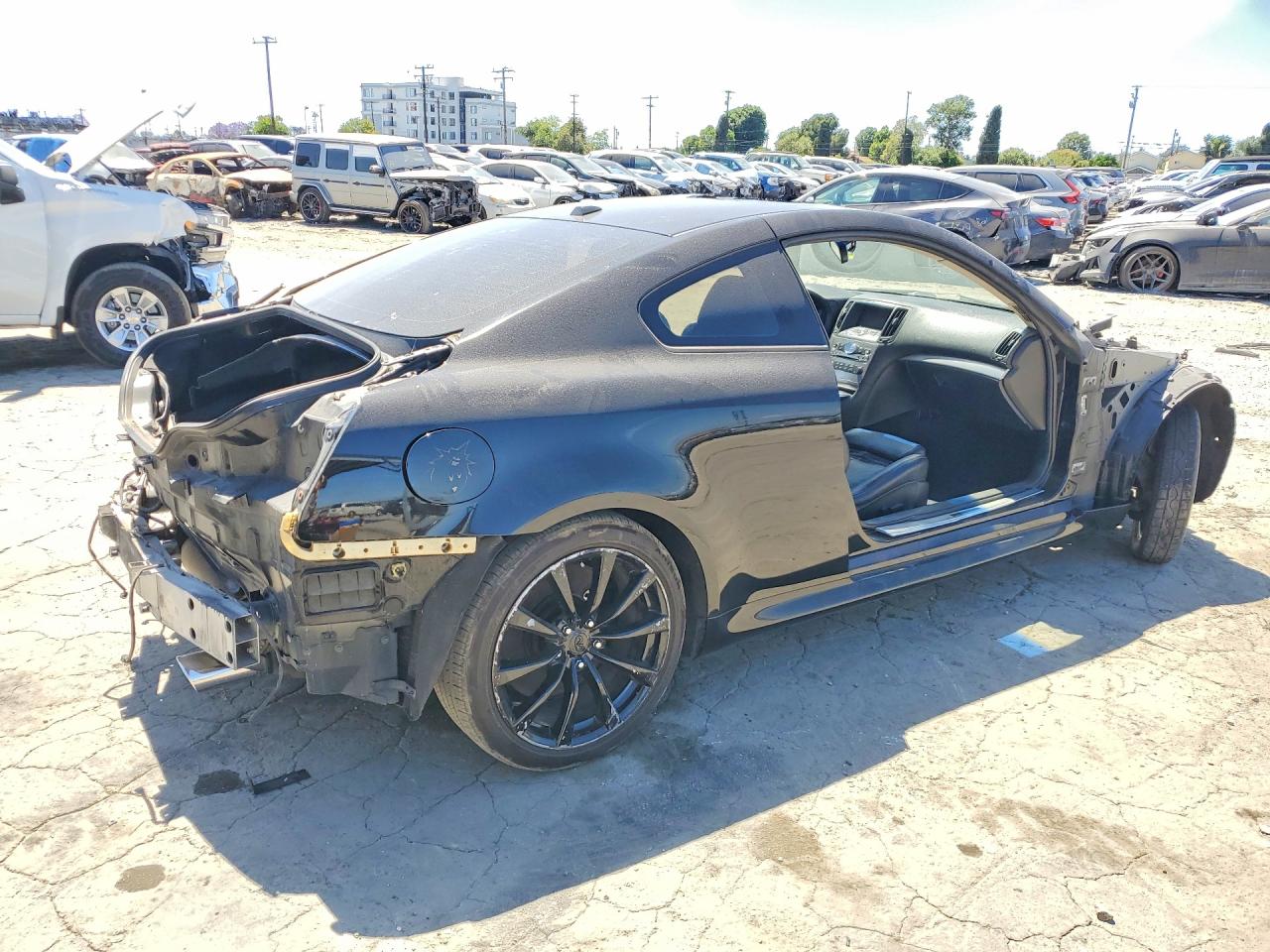 INFINITI G37 COUPE 2012 — 4