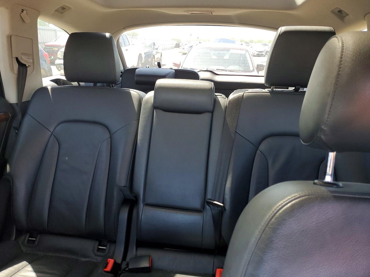 AUDI Q7 2015 — 11