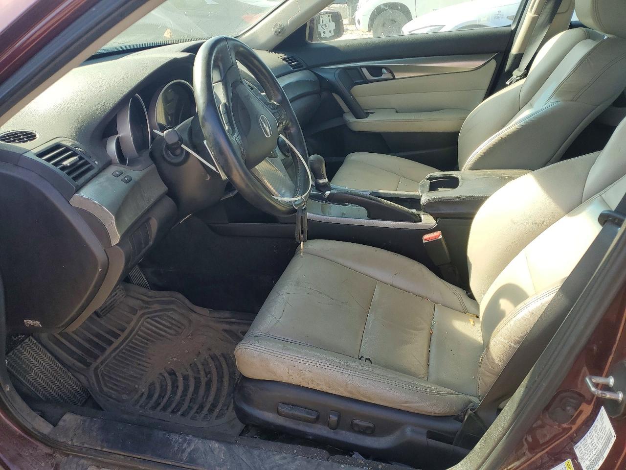 ACURA TL 2010 — 8