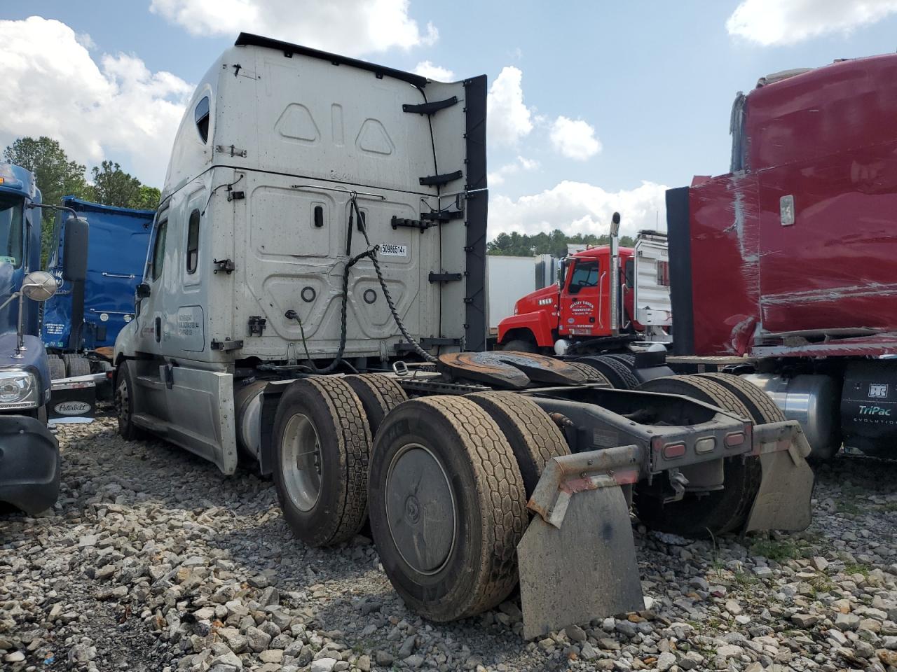 FREIGHTLINER CASCADIA 126 2022 — 4
