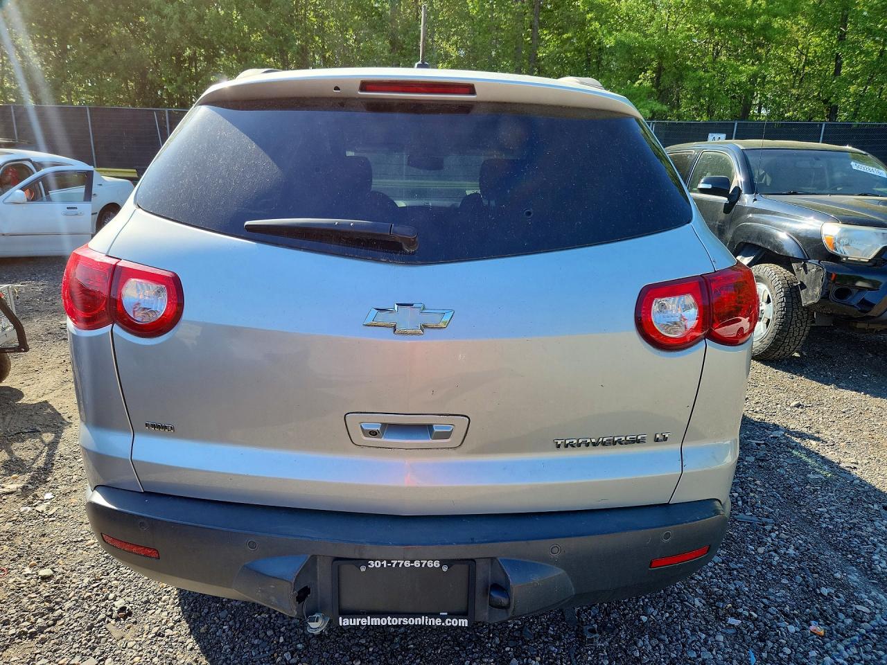 CHEVROLET TRAVERSE 2011 — 7