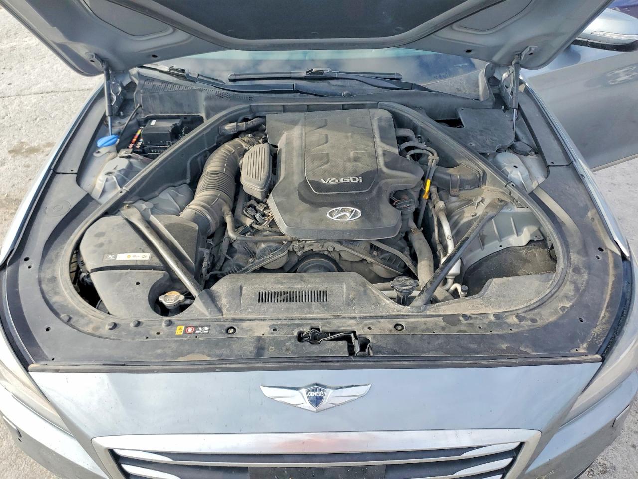 HYUNDAI GENESIS 2015 — 12