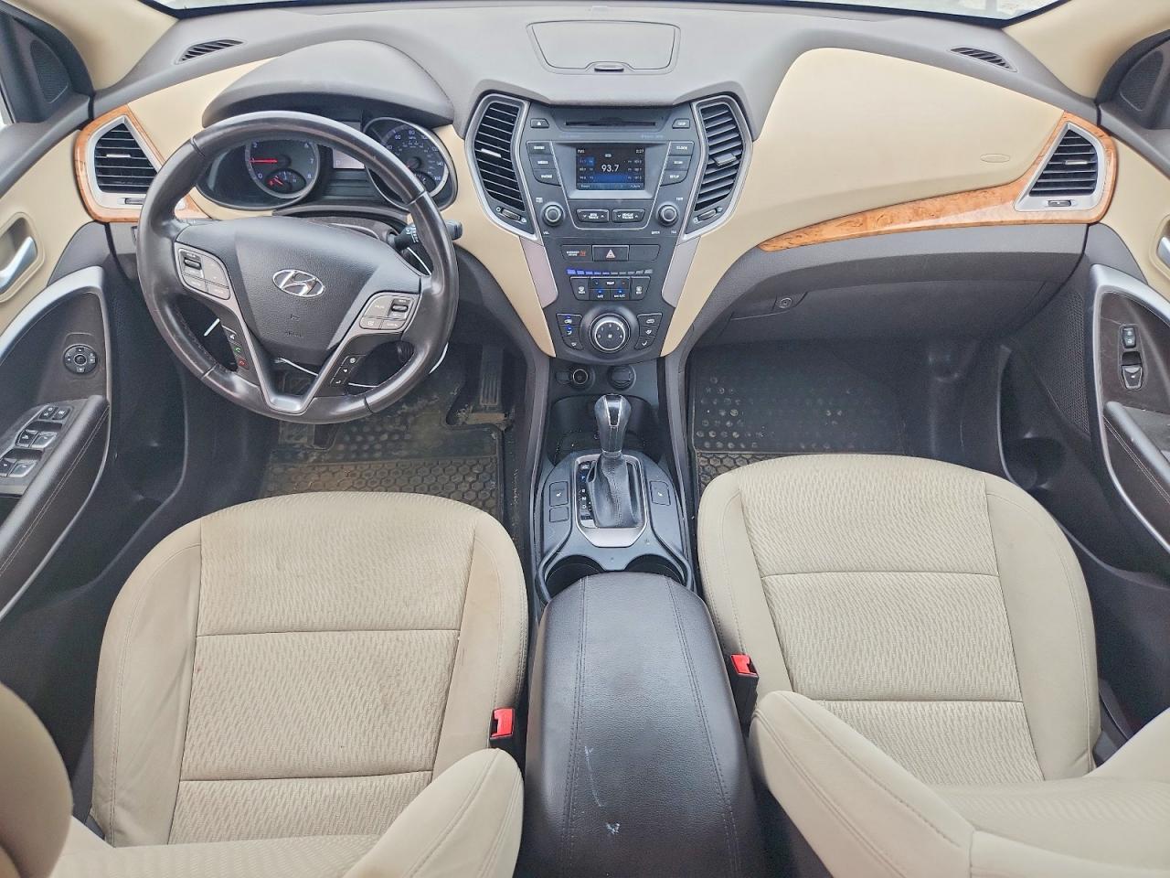 HYUNDAI SANTA FE SPORT 2014 — 9
