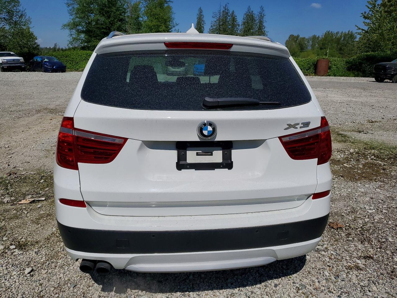 BMW X3 2013 — 7