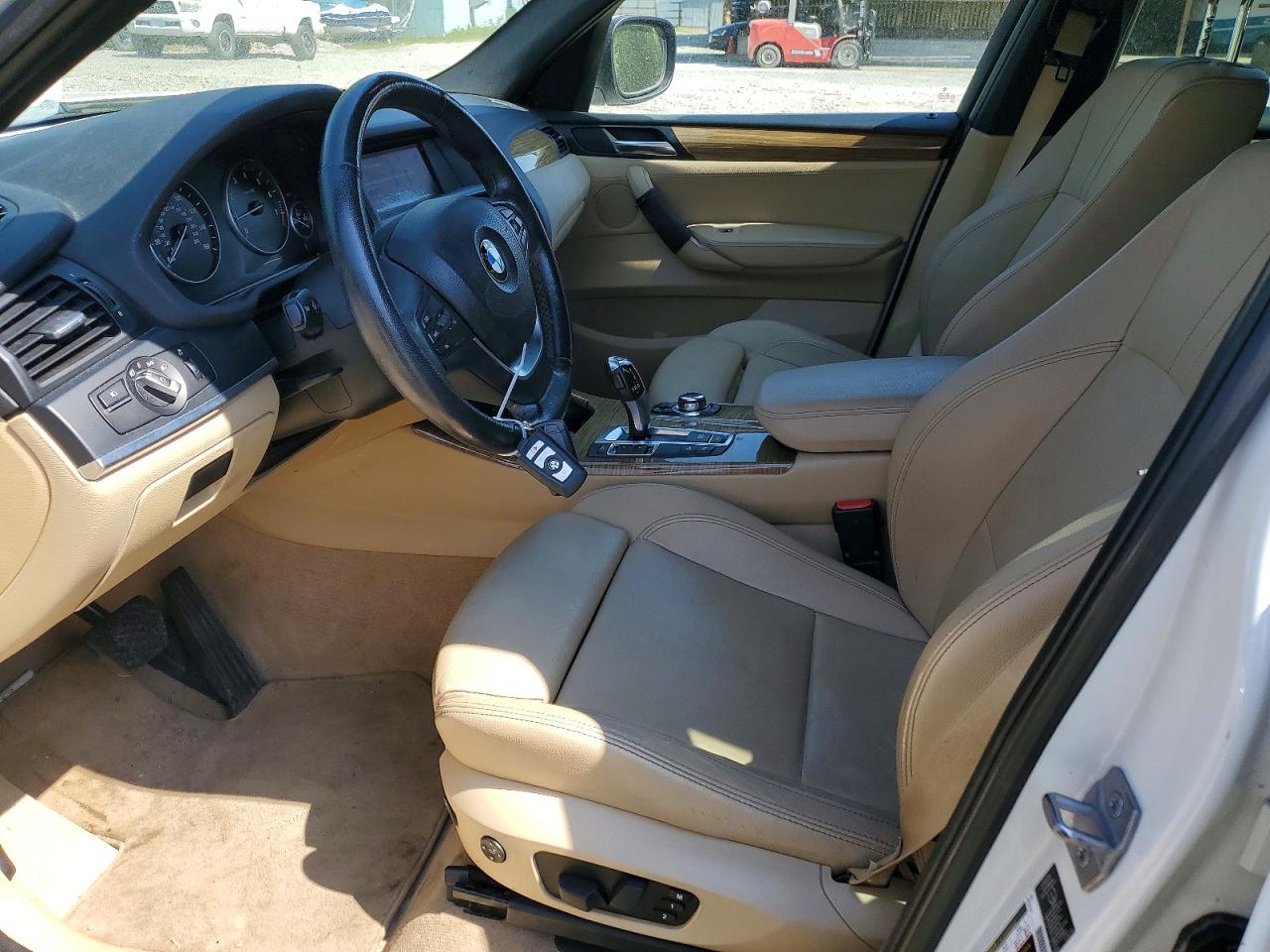 BMW X3 2013 — 8