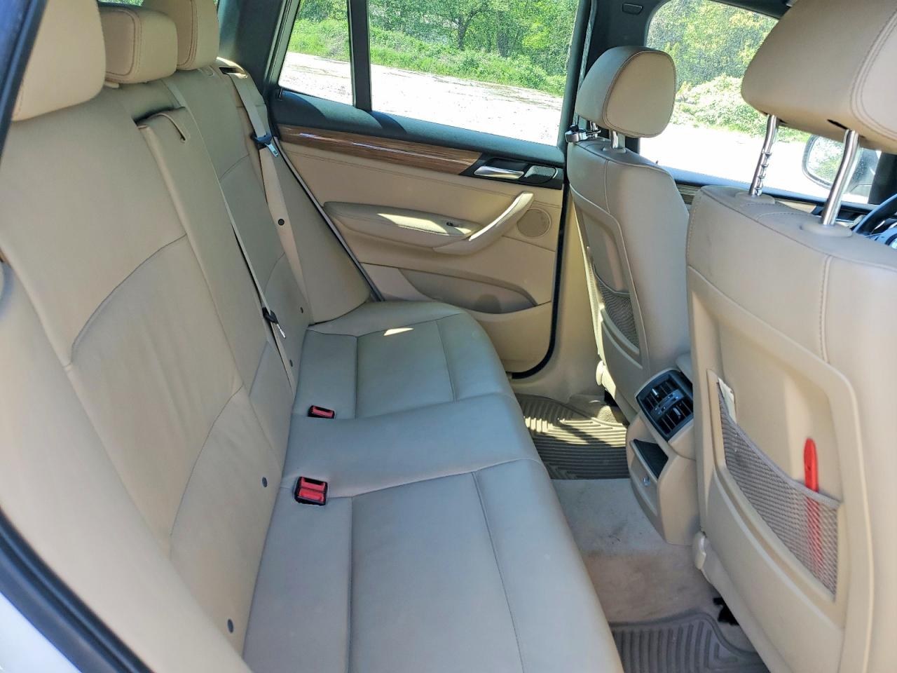 BMW X3 2013 — 12