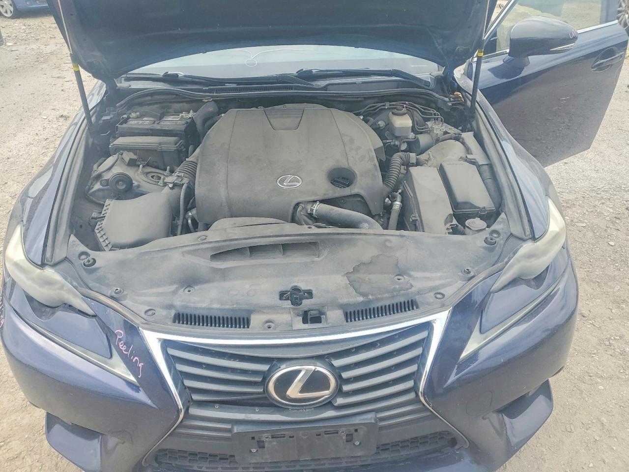 LEXUS IS 2014 — 12