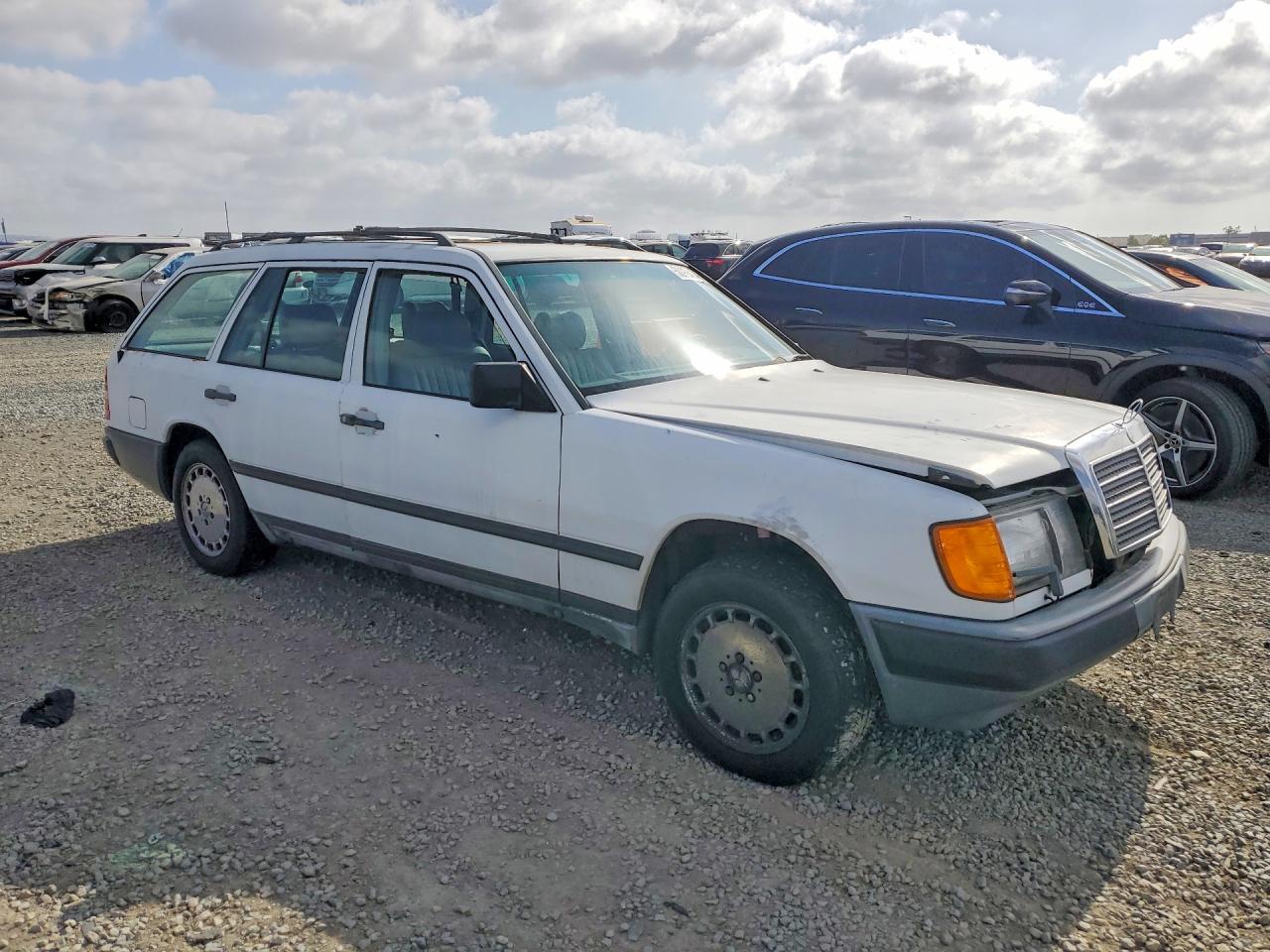 MERCEDES-BENZ 500-CLASS 1987 — 5