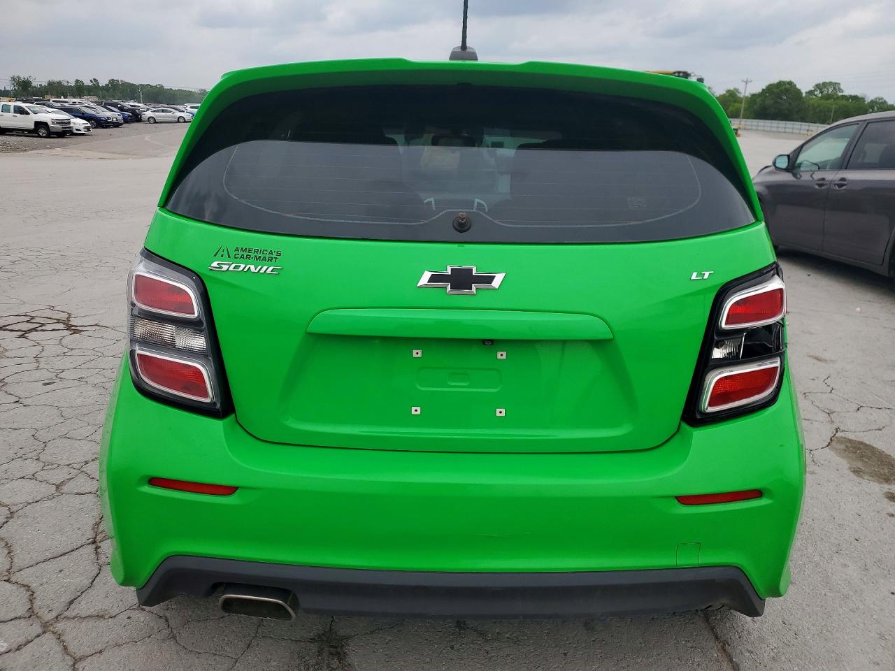 CHEVROLET SONIC 2017 — 7