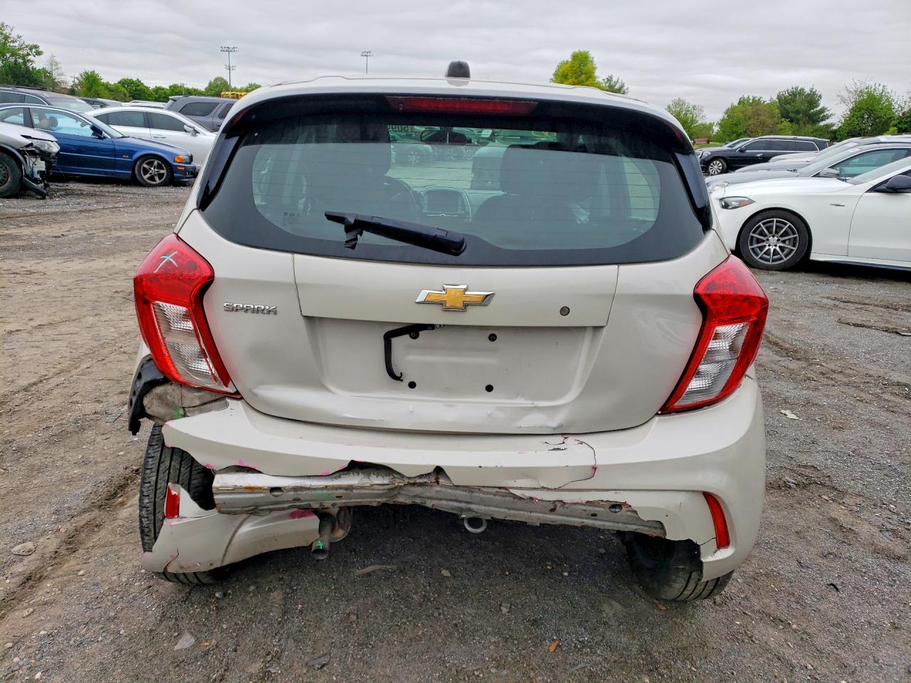 CHEVROLET SPARK 2018 — 7