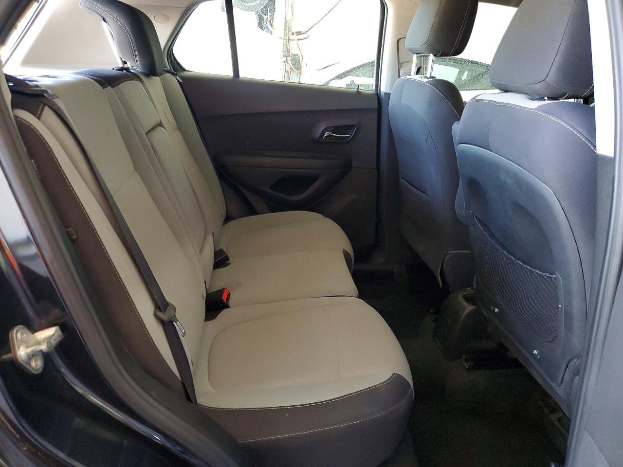 CHEVROLET TRAX 2015 — 12