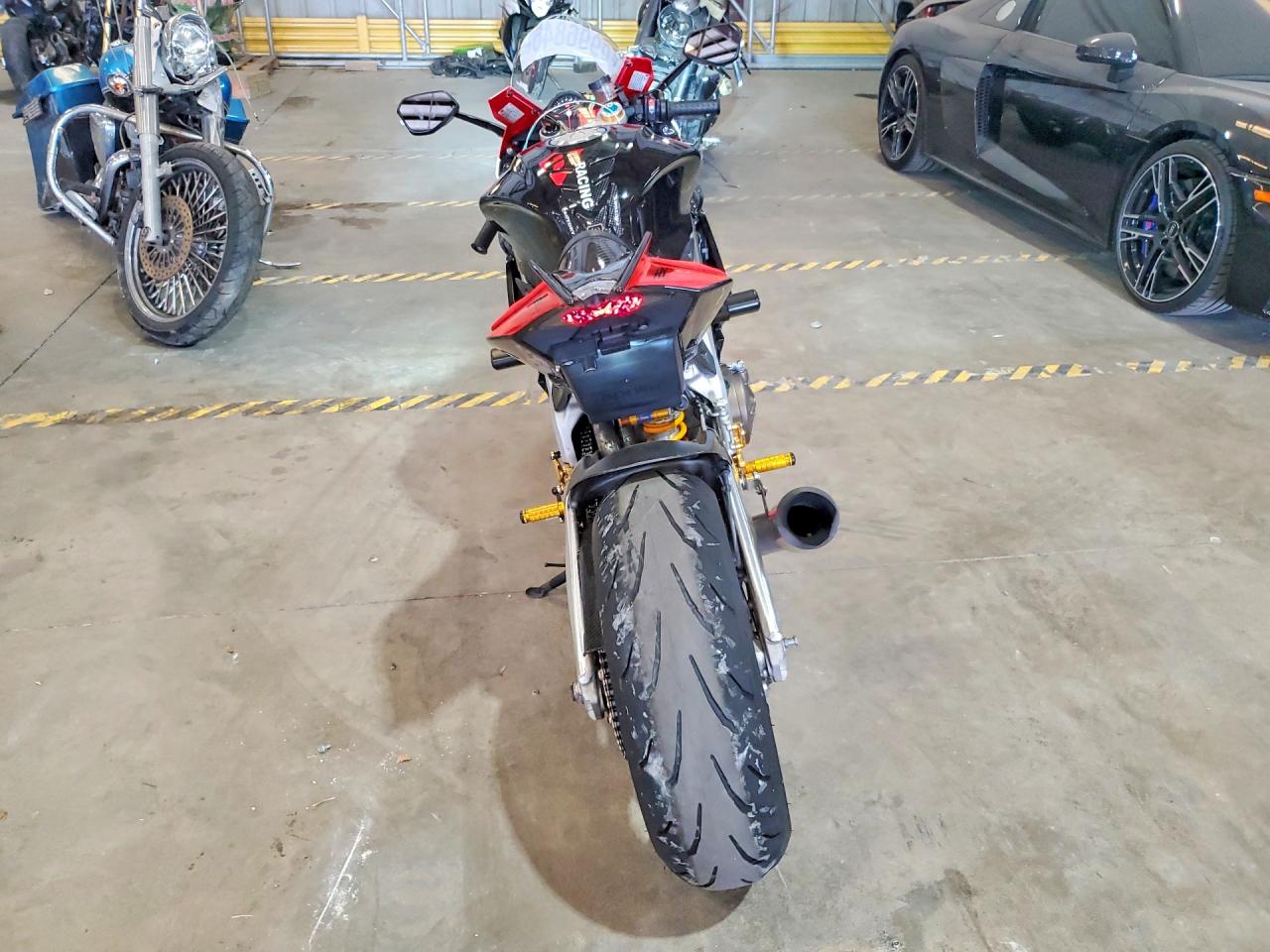 2013 APRILIA RSV4 R-FACTORY