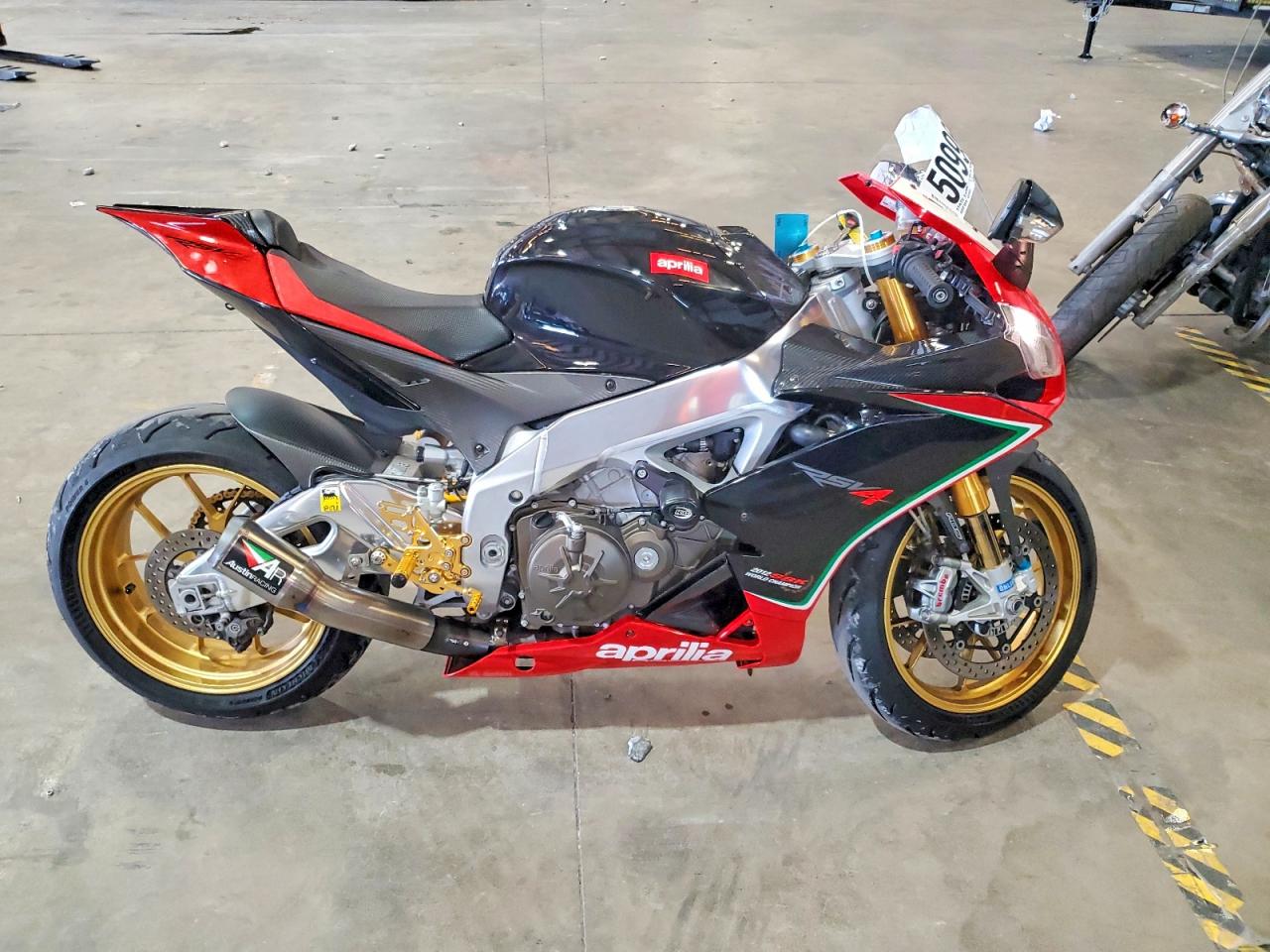 2013 APRILIA RSV4 R-FACTORY