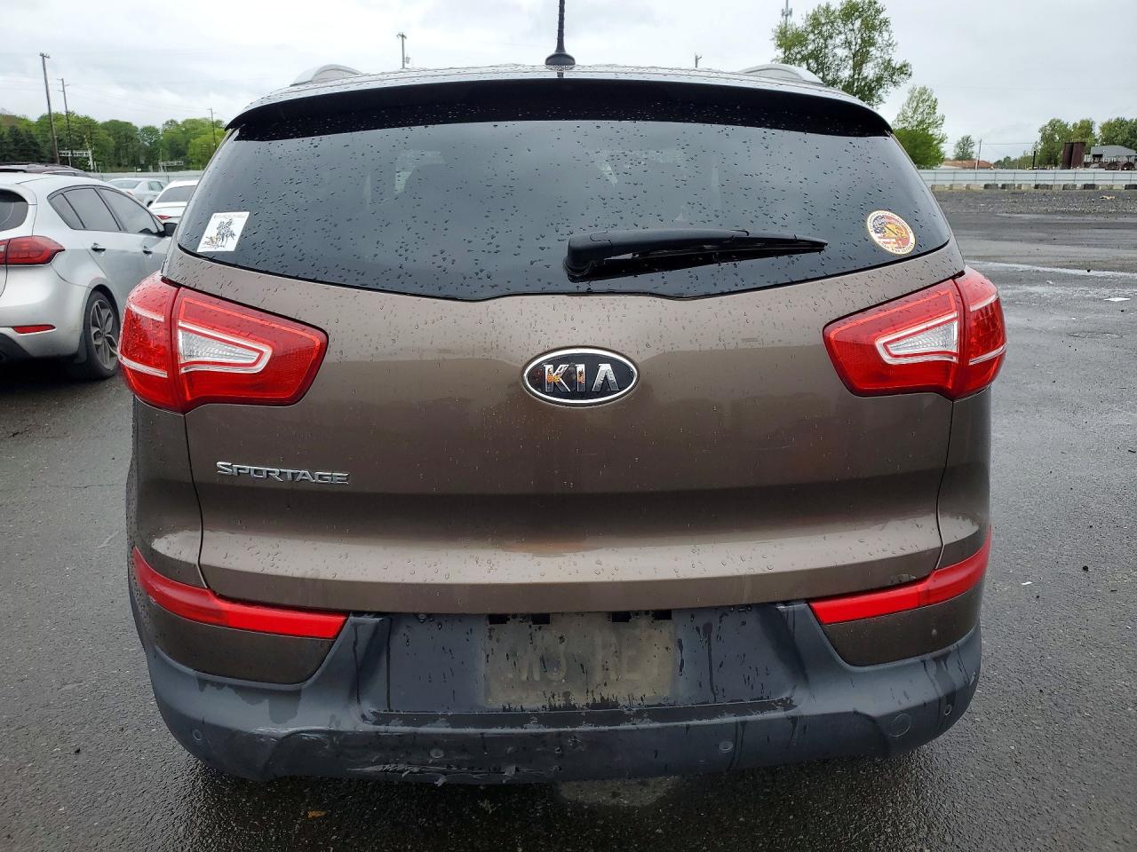 KIA SPORTAGE 2011 — 7