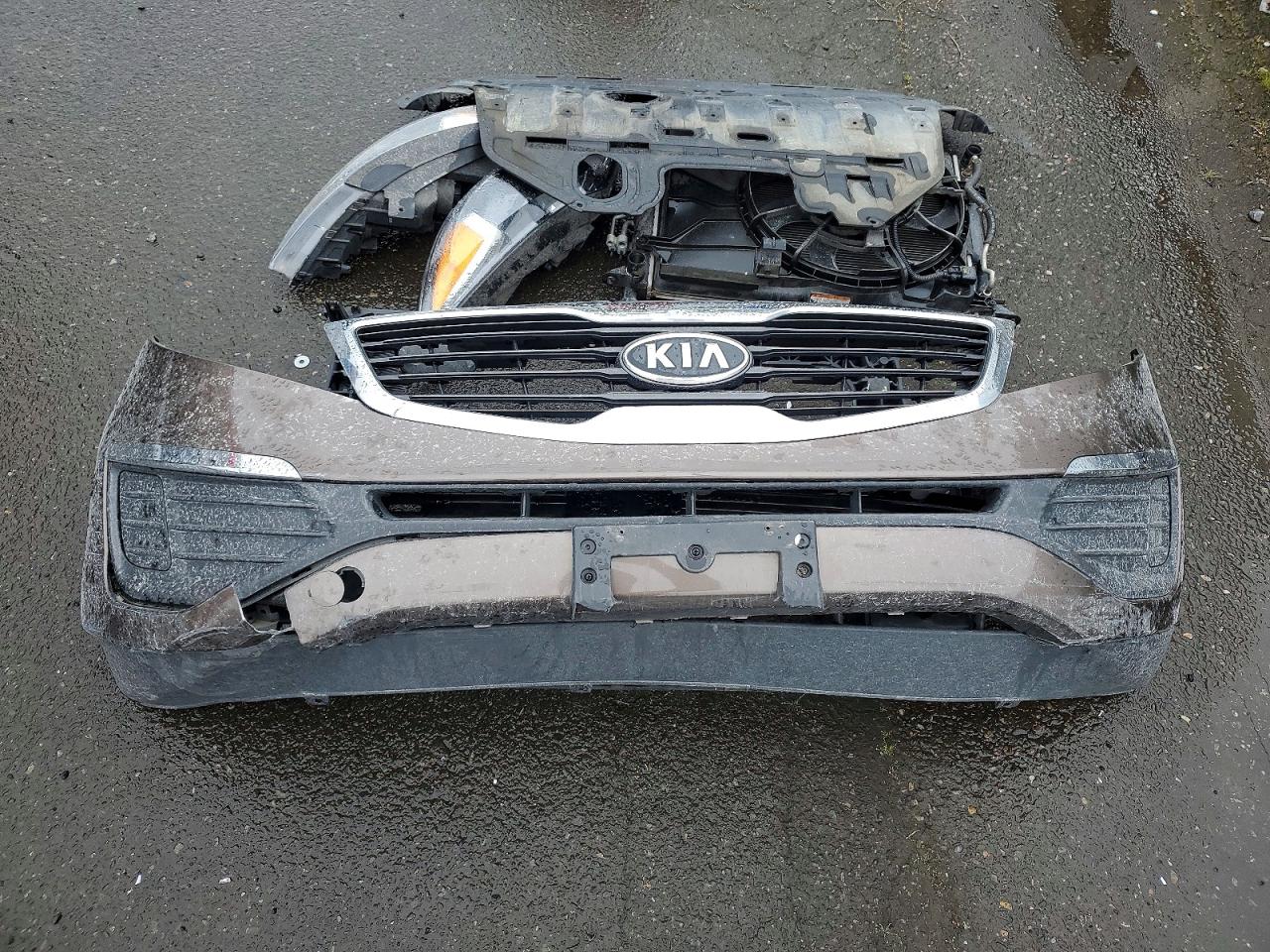 KIA SPORTAGE 2011 — 14