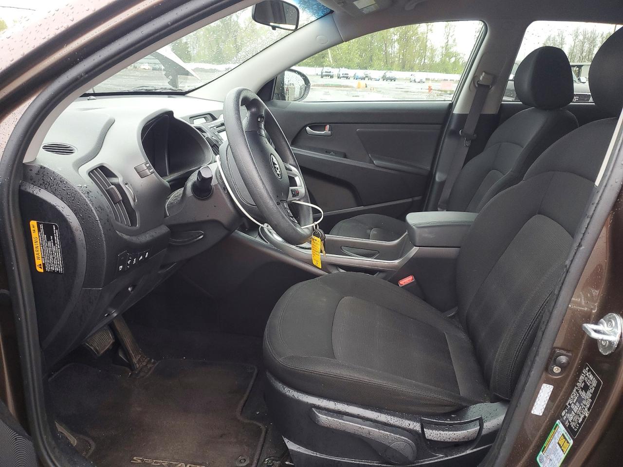 KIA SPORTAGE 2011 — 8