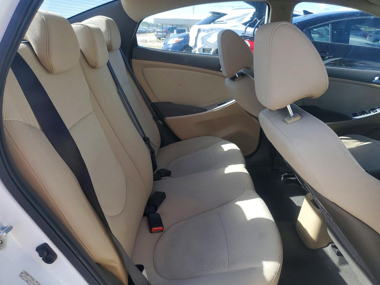 HYUNDAI ACCENT 2014 — 11