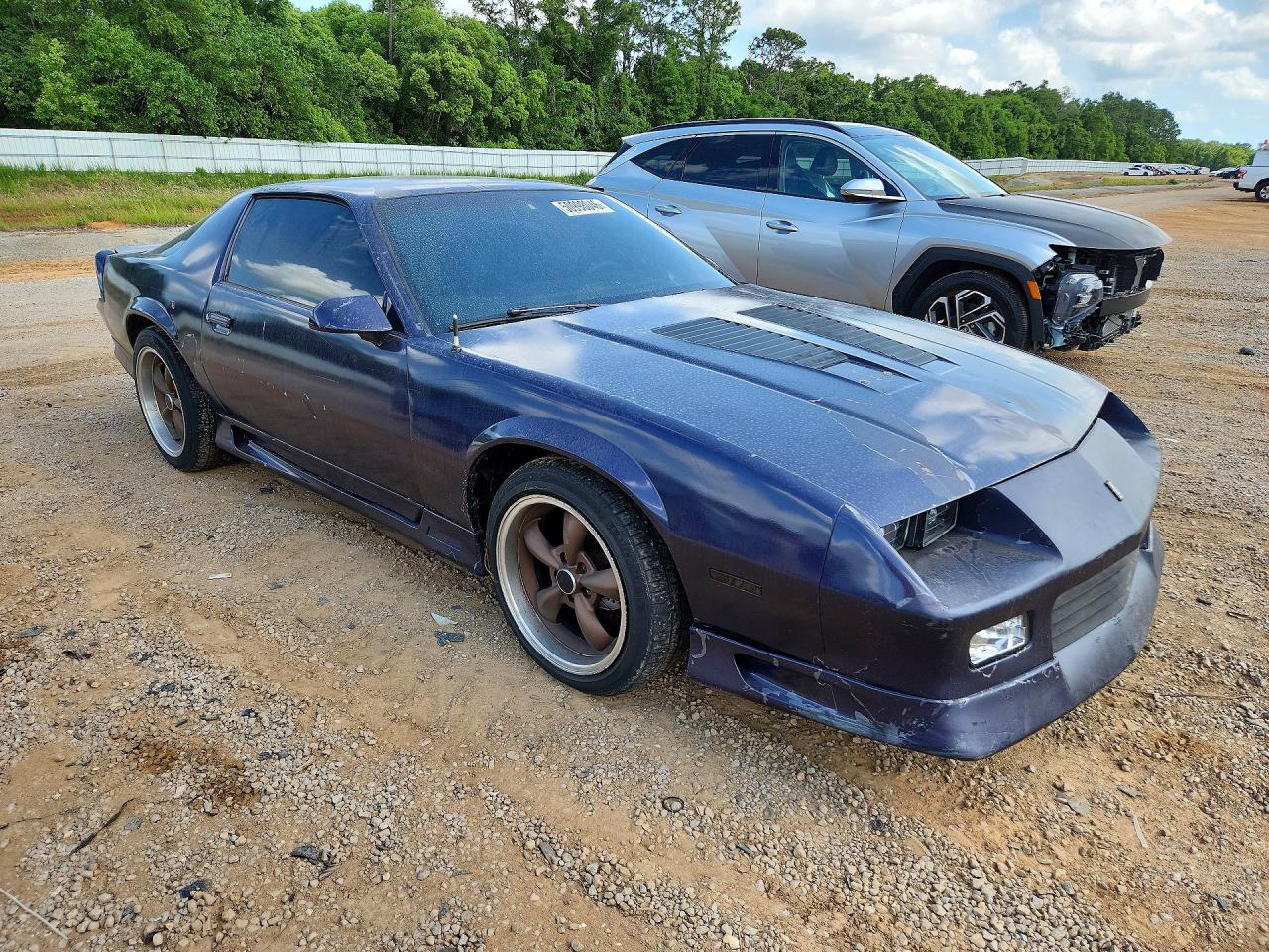 CHEVROLET CAMARO 1992 — 5