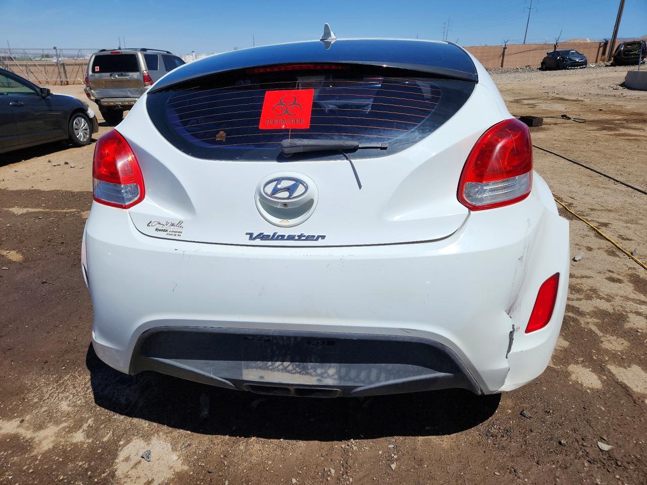 HYUNDAI VELOSTER 2016 — 7