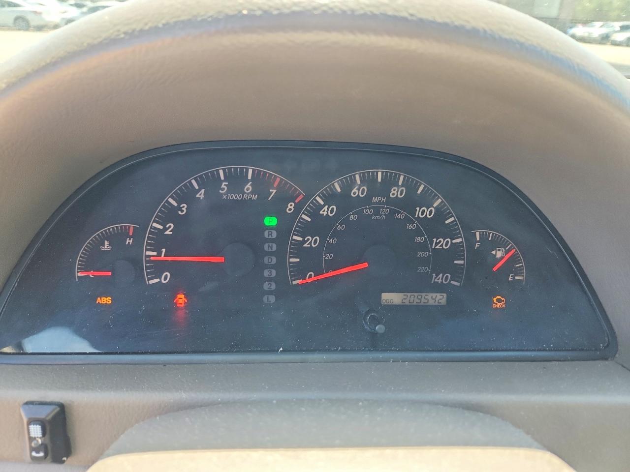TOYOTA CAMRY 2005 — 10