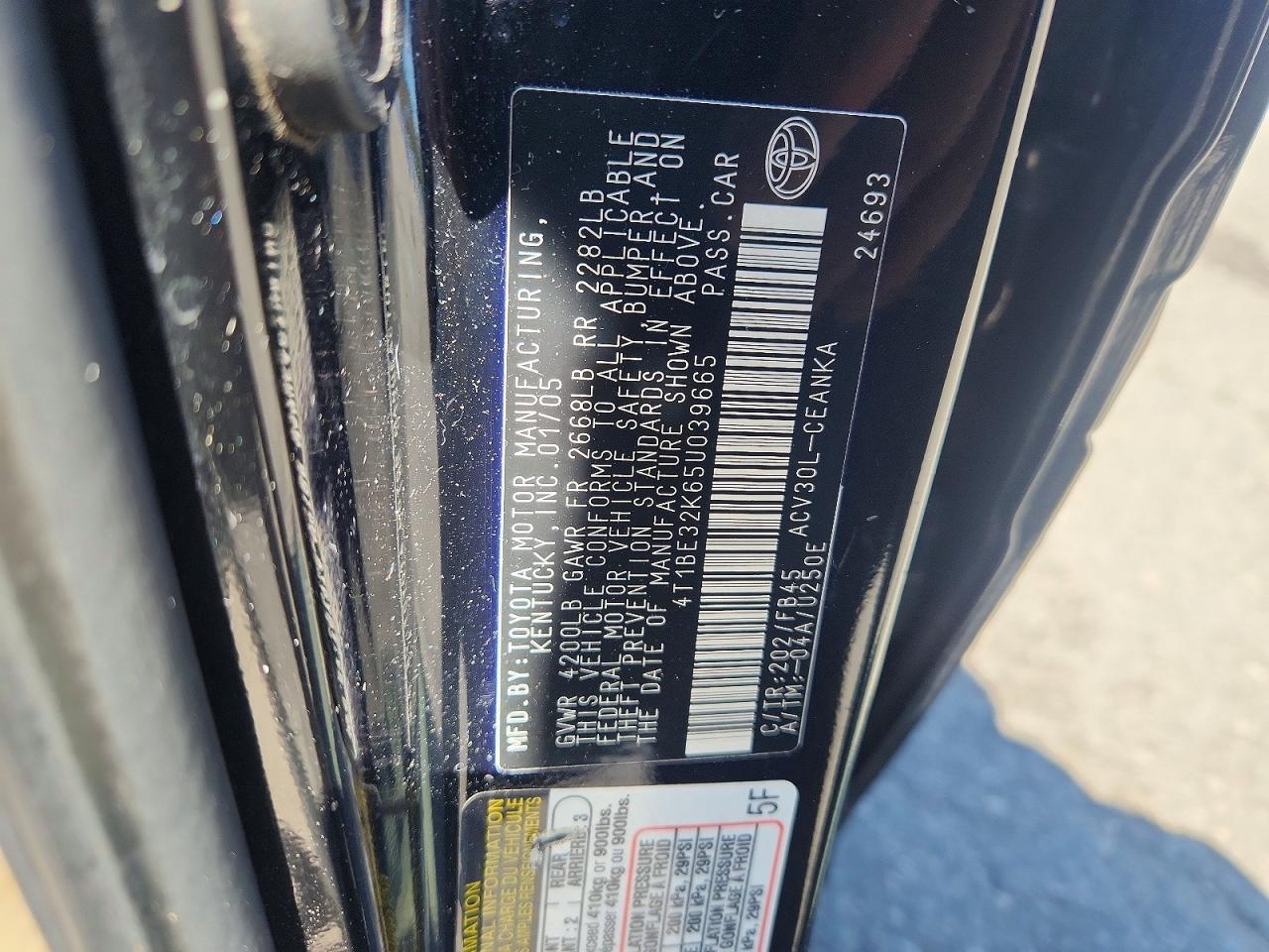 TOYOTA CAMRY 2005 — 13