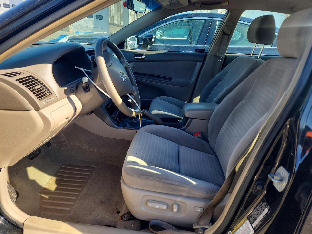 TOYOTA CAMRY 2005 — 8