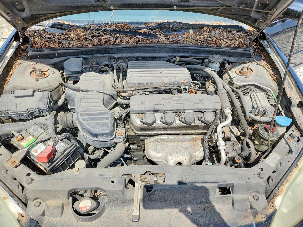 HONDA CIVIC 2005 — 12