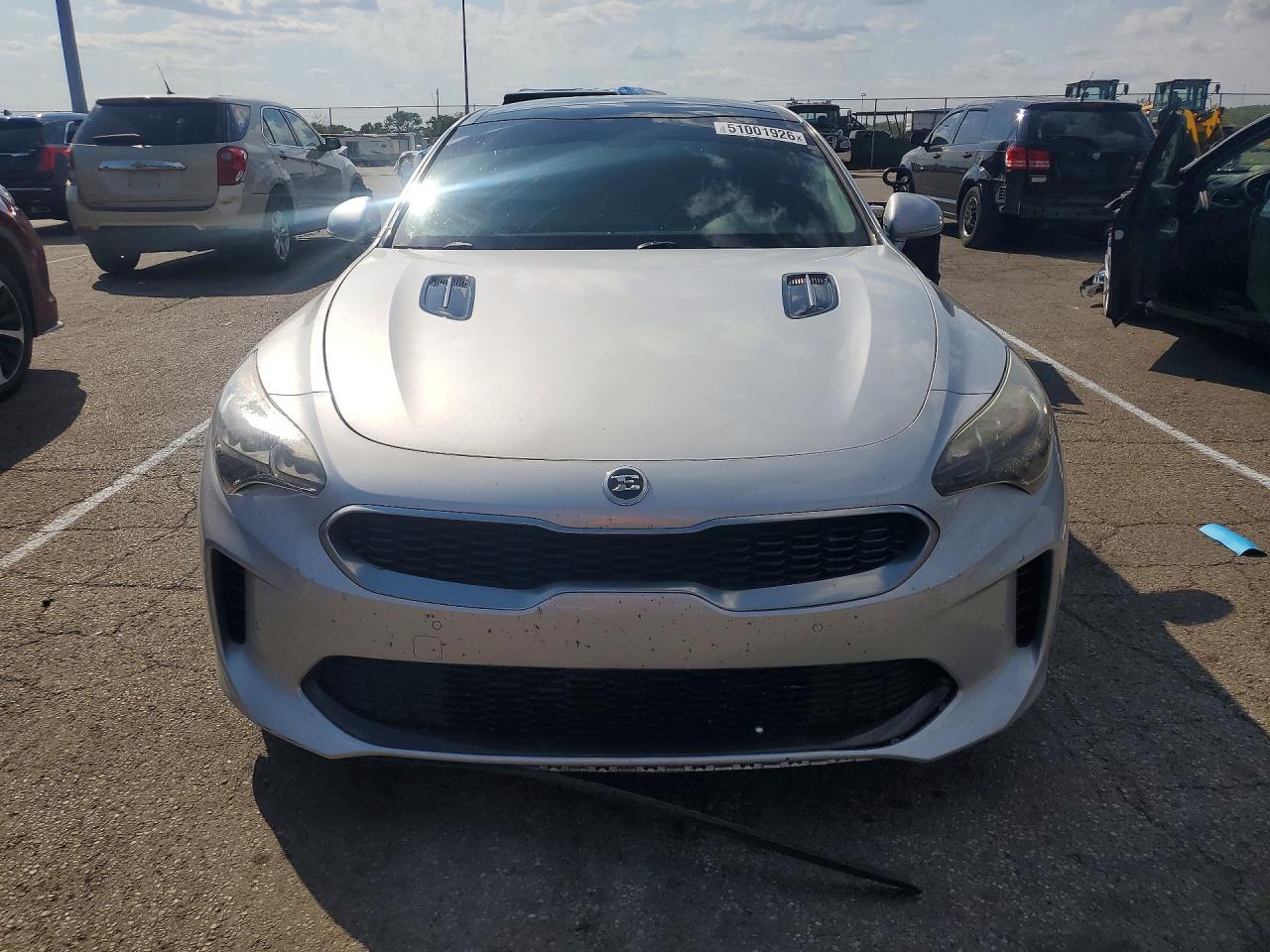 KIA STINGER 2018 — 6