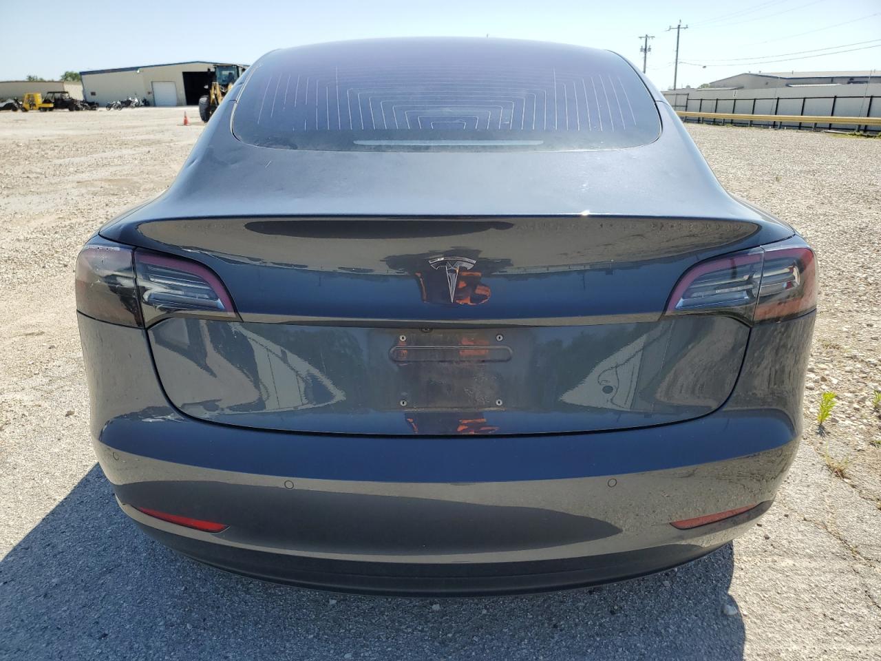 TESLA MODEL 3 2018 — 7