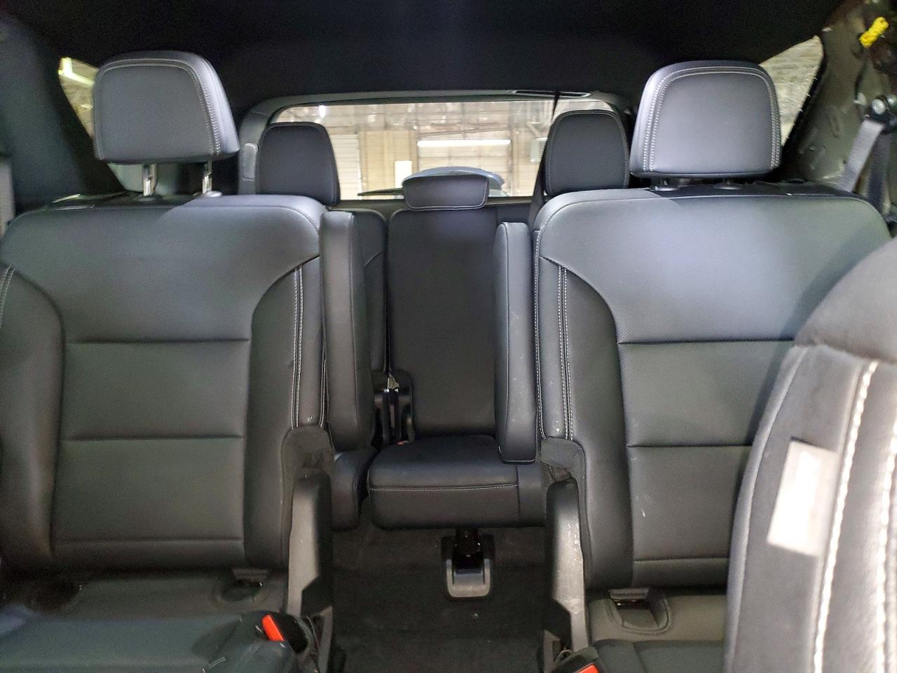 CHEVROLET TRAVERSE 2025 — 11